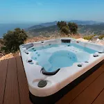 Villa Andrea - Romantic Private Retreat