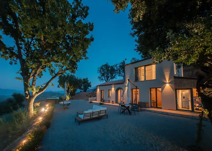 Villa Andrea - Romantic Private Retreat *