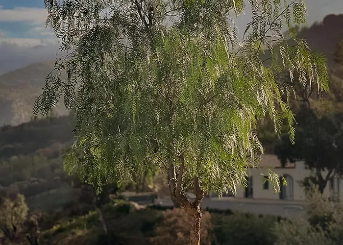 Andrea - Romantic Private Retreat Villa *